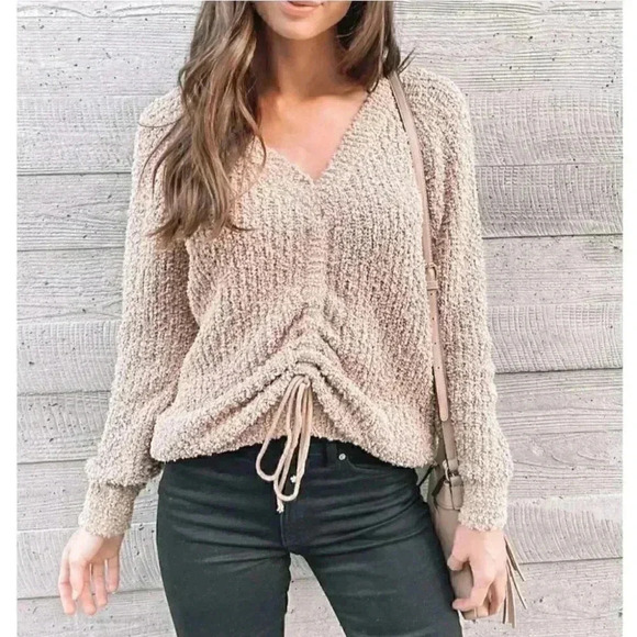 Tan popcorn sweater top - Picture 1 of 6